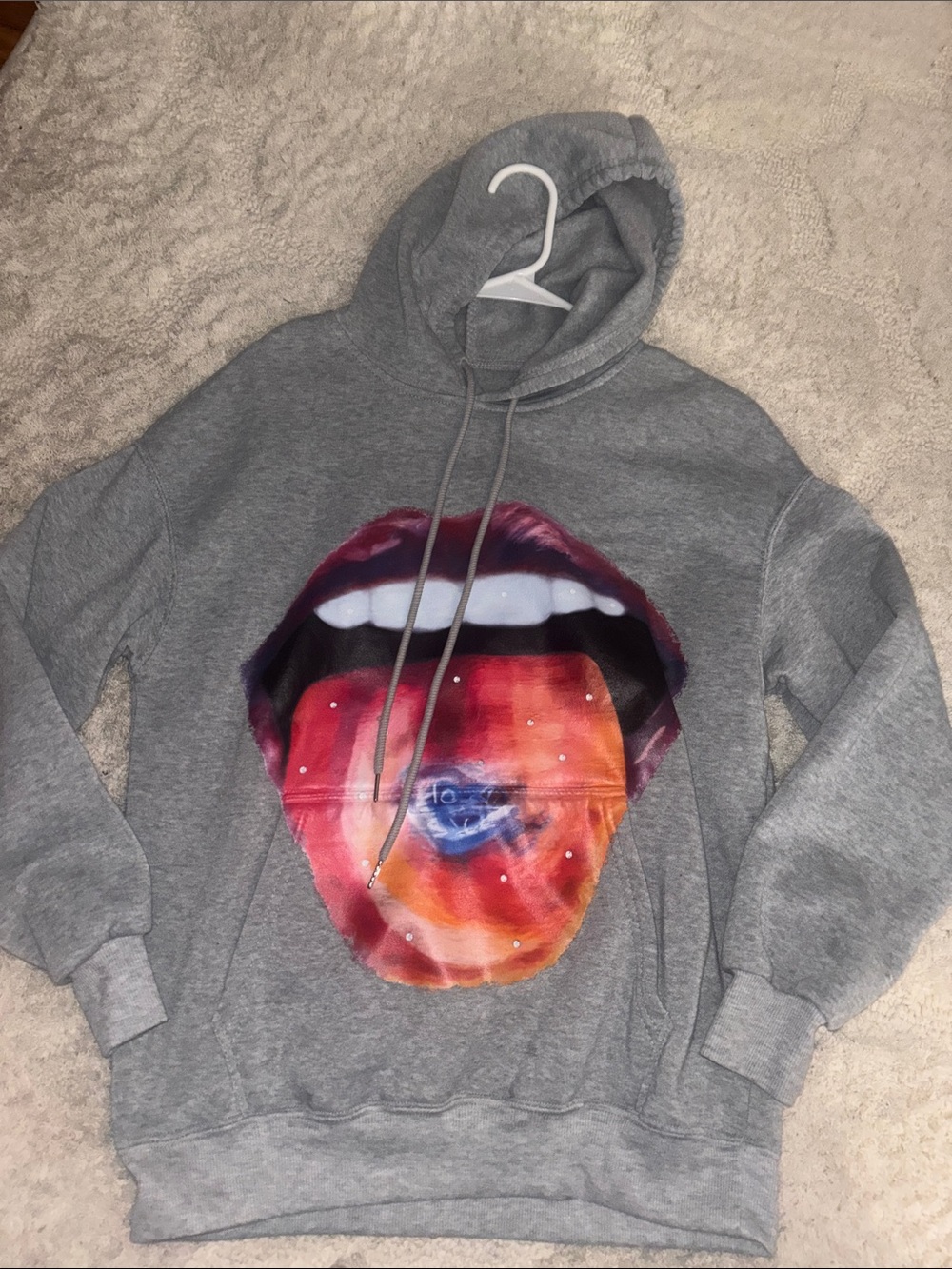 Gray Men's Graphic Hoodie with Colorful Tongue Print